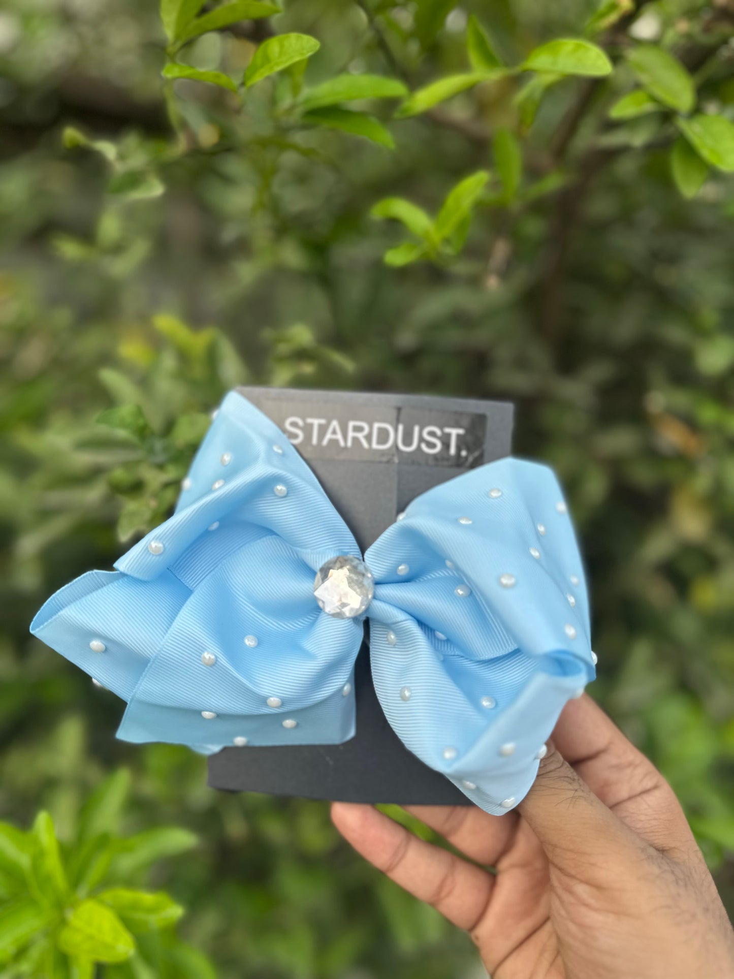Pearl studded Large bow