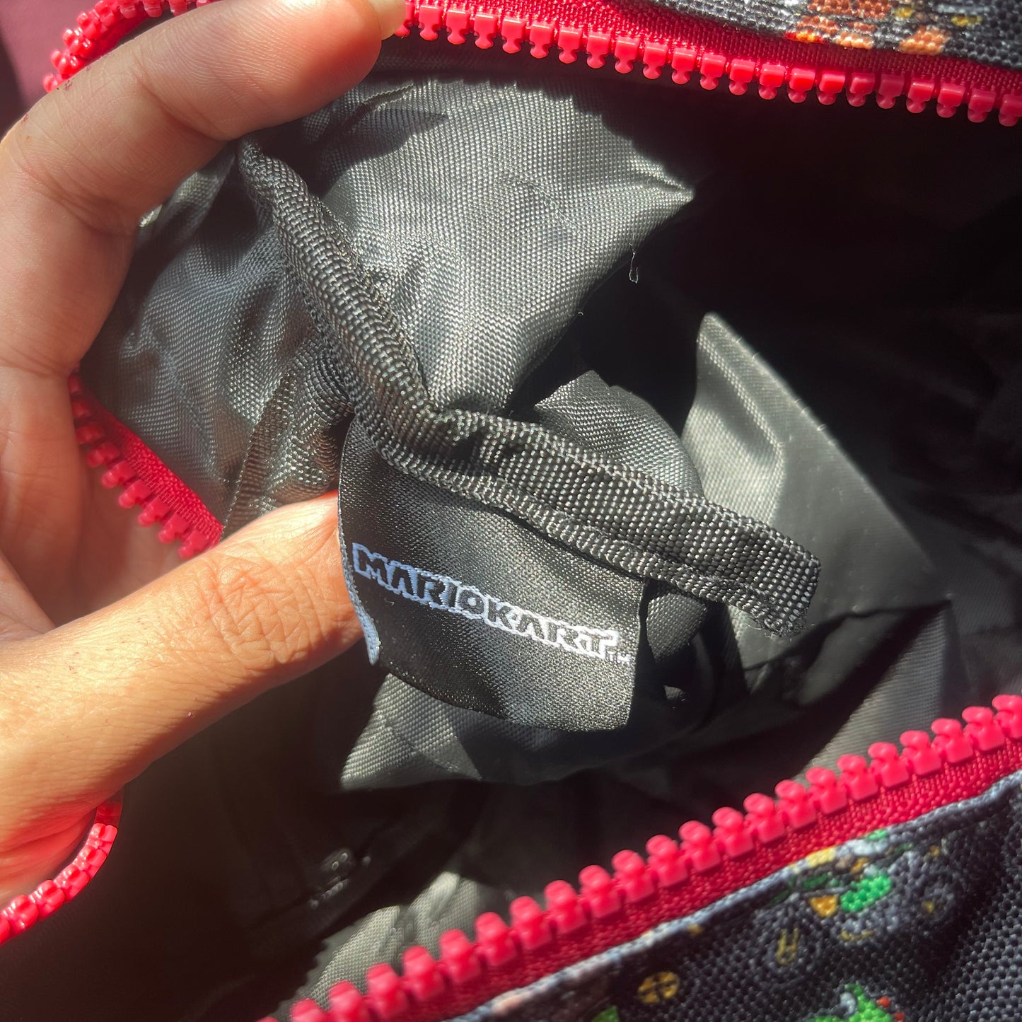 Super Mario pouch (7x5x3 inches)