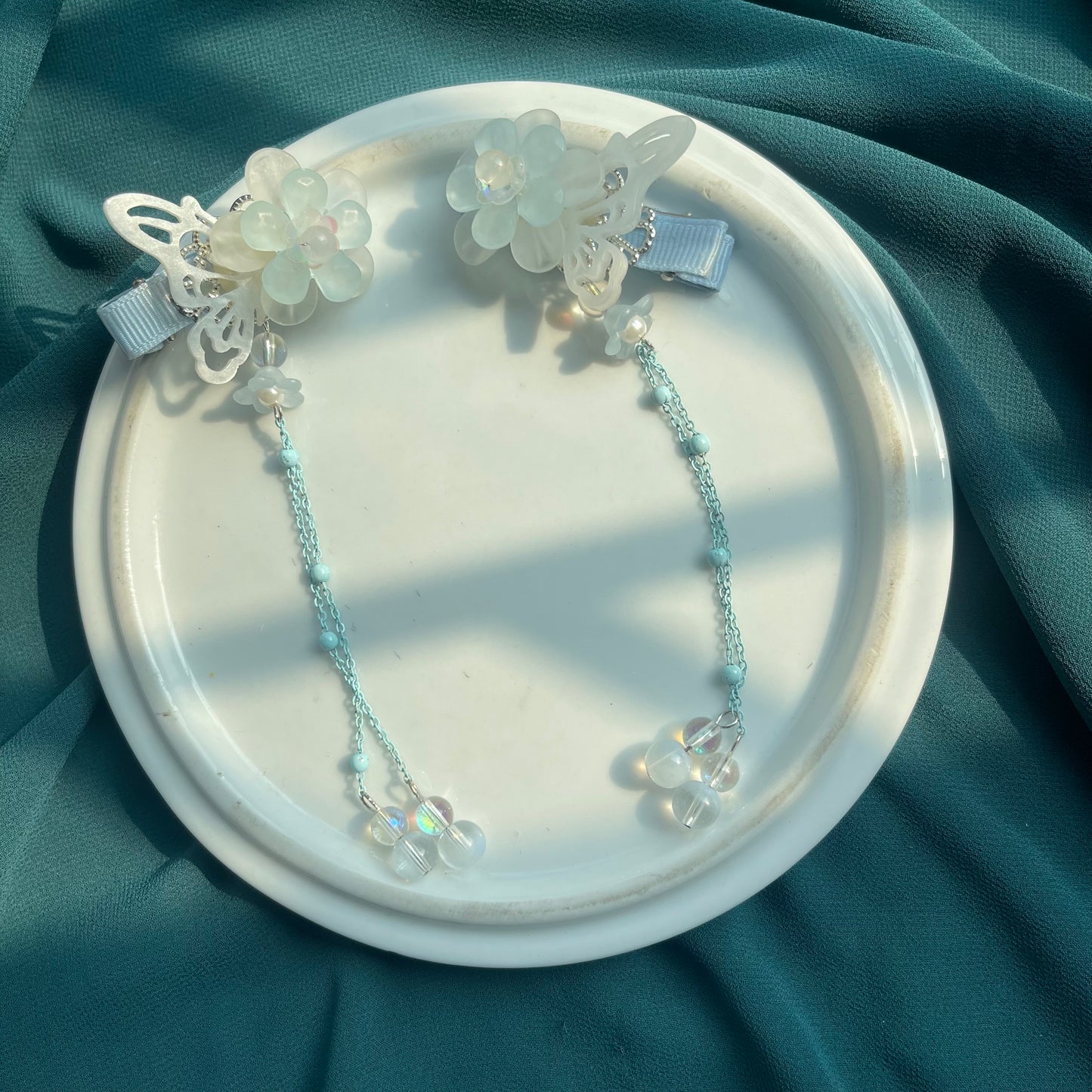 Acrylic Butterfly and flower hanging korean clipon pairs