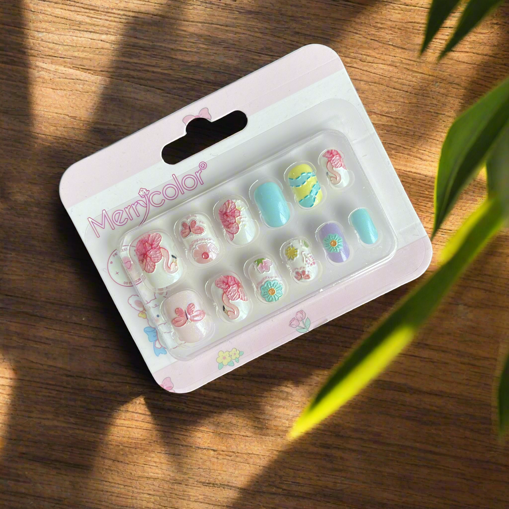 Kids Preglued Stickon Nails🔥