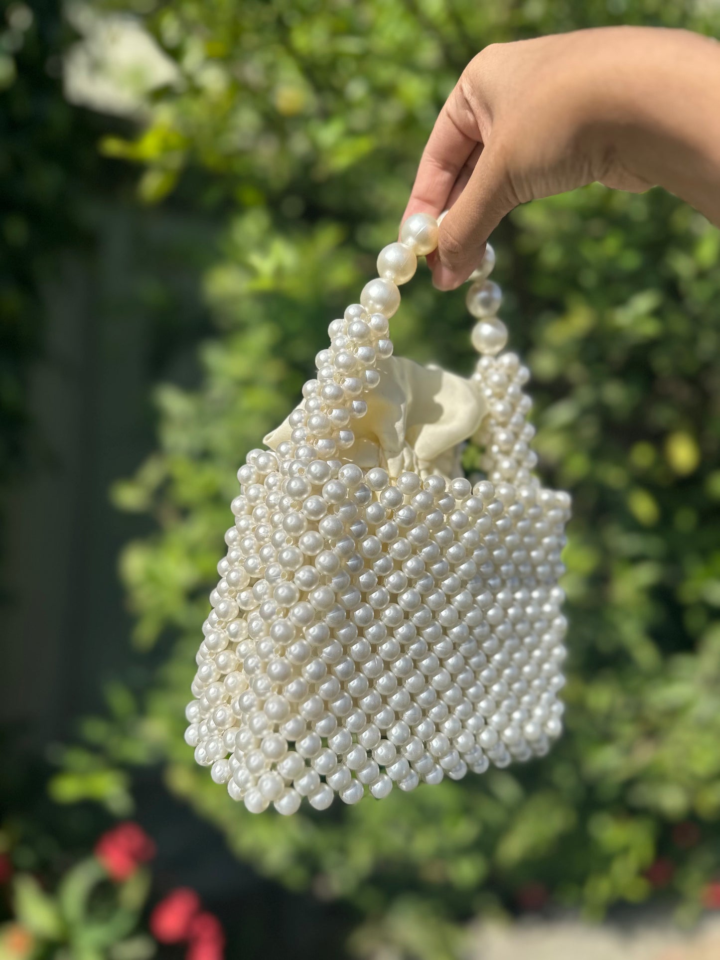 Pearl Essence White Bag🔥
