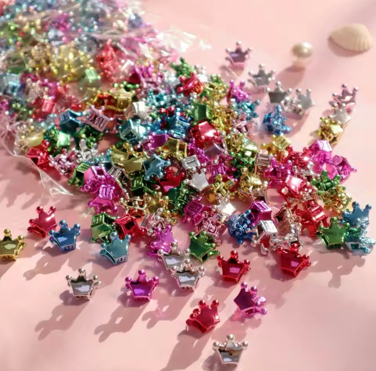 Pouch of 30 shiny crown mini claws