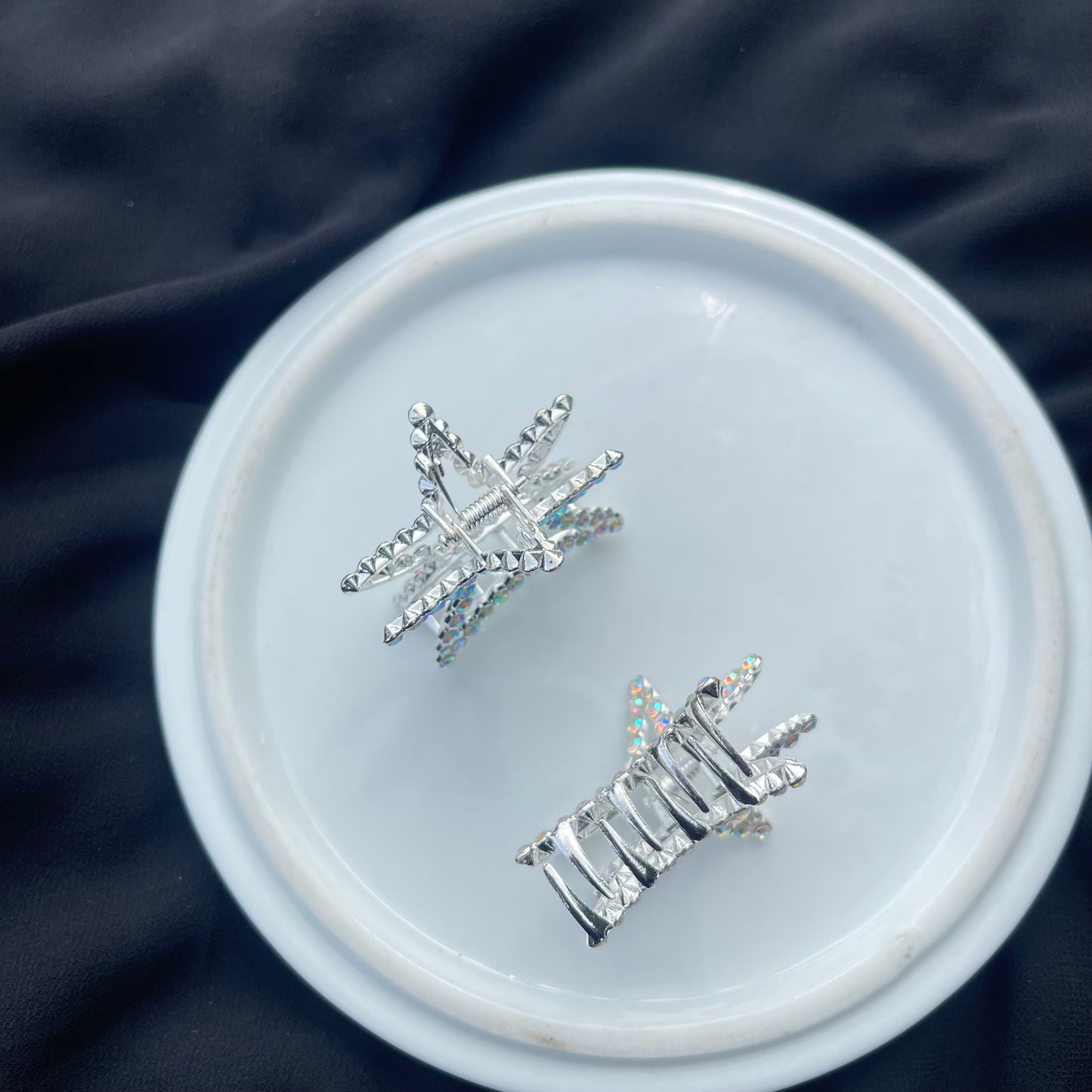 Rhinestone Studded Metallic STAR Claw