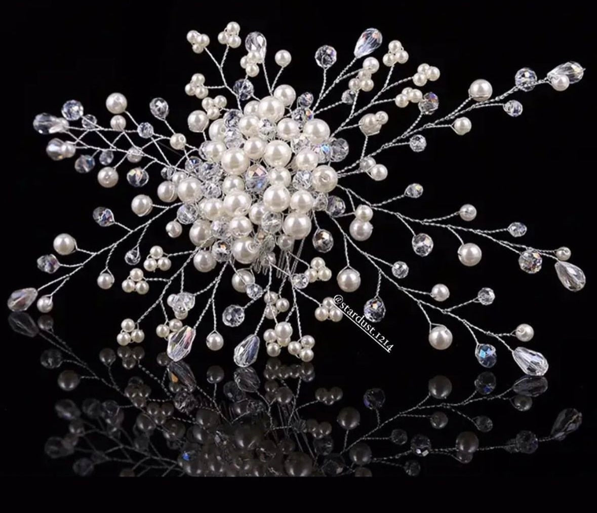 Crystal Pearl Comb Clip