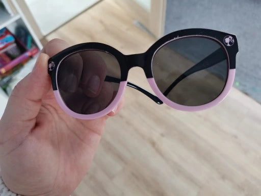 BARBIE Sunnies🔥 (without card)