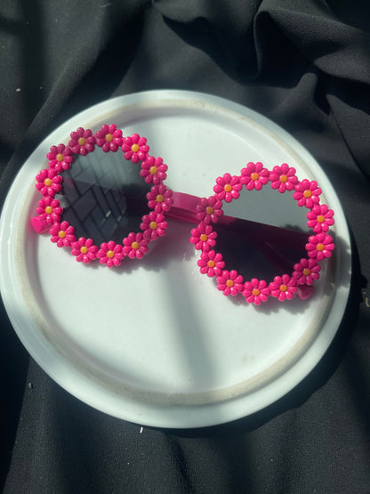 Daisy 🌼 Rimmed Sunnies🔥