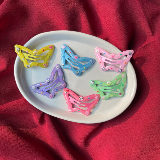 Character Printed Butterfly 🦋 Snapclips🔥