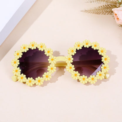 Daisy 🌼 Rimmed Sunnies🔥