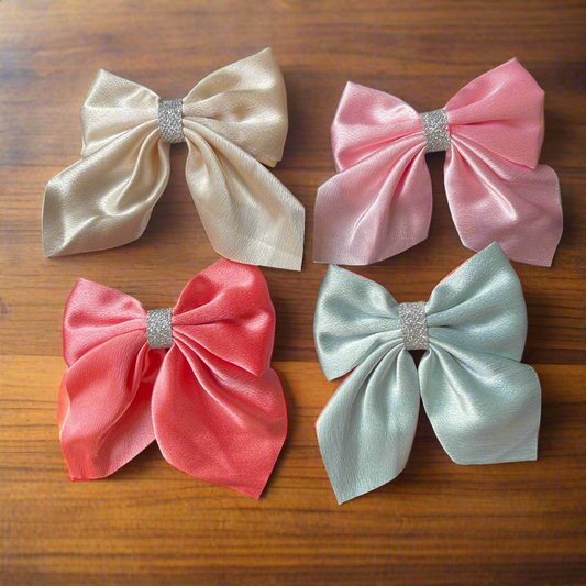 Silk bows