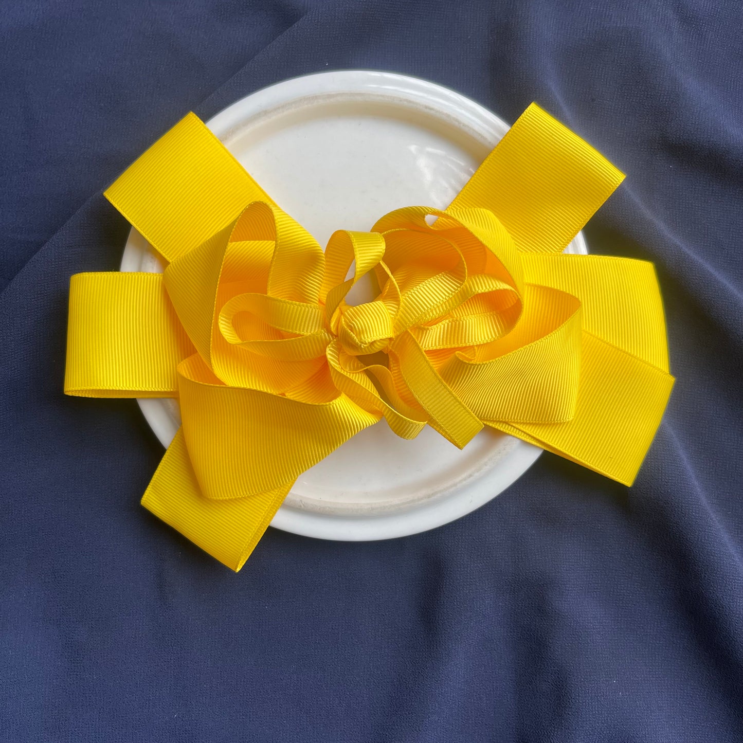 Yellow sunshine bow 8 inches
