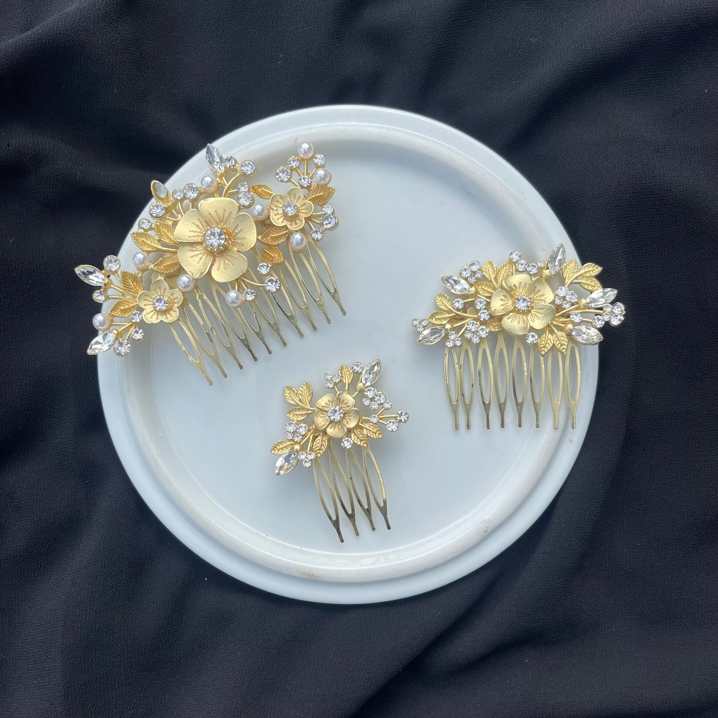 Gold Metallic Formal Flower Combs🔥