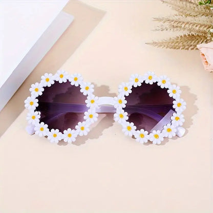 Daisy 🌼 Rimmed Sunnies🔥