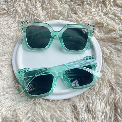 Uber Chic Rectangular Frame Tinted Sunnies🔥