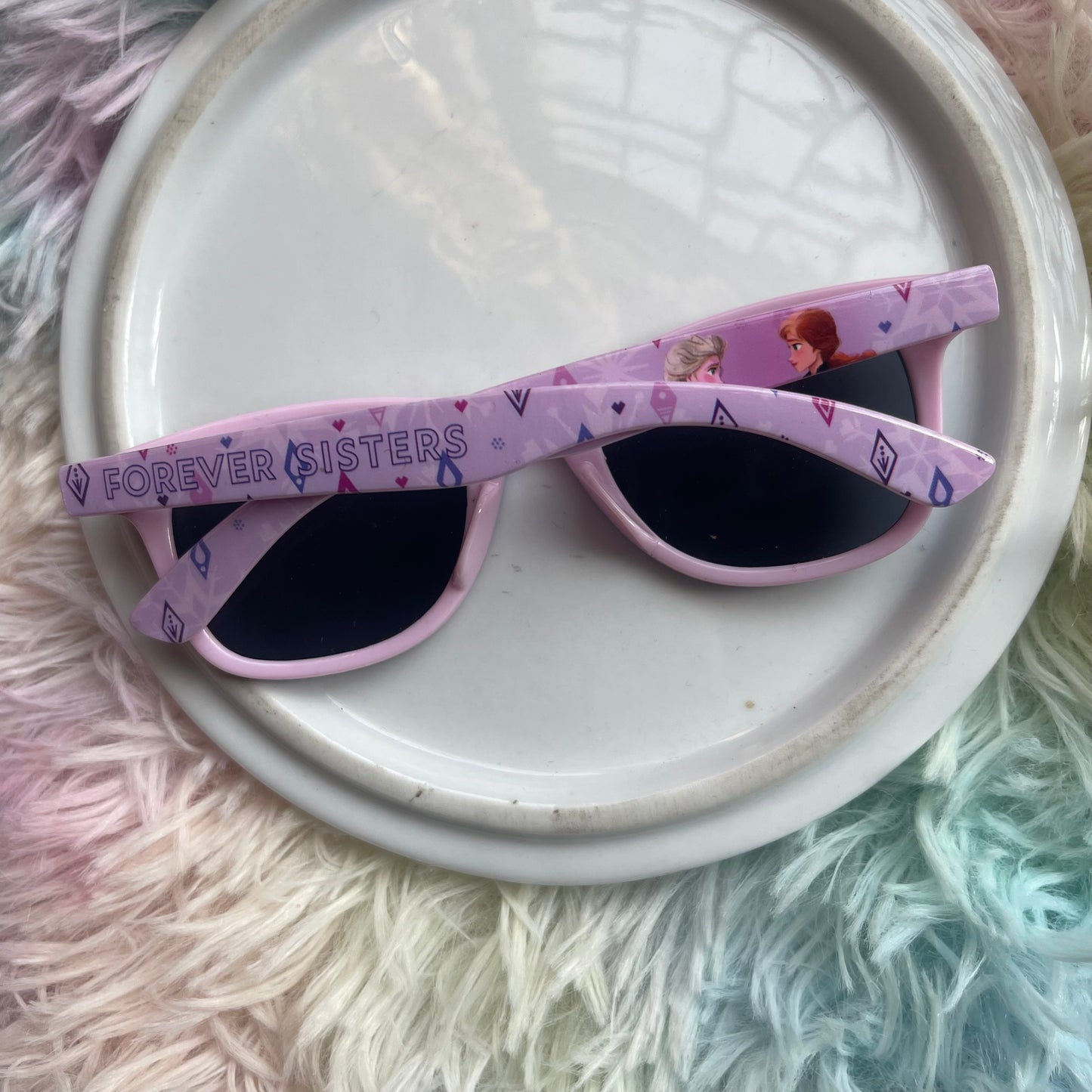 Frozen Anna Elsa forever sisters sunnies