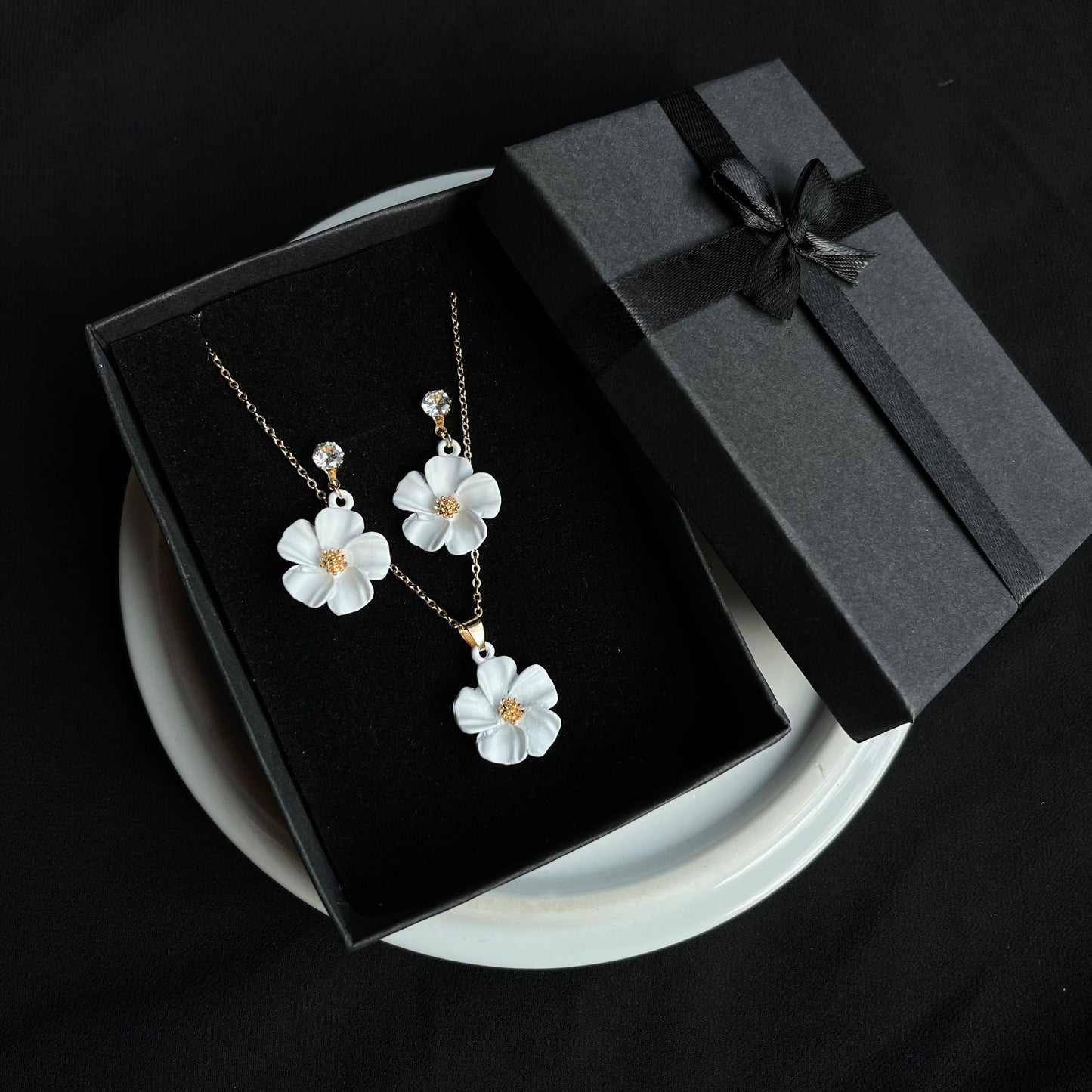 Kids Necklace and Earstuds Set🔥