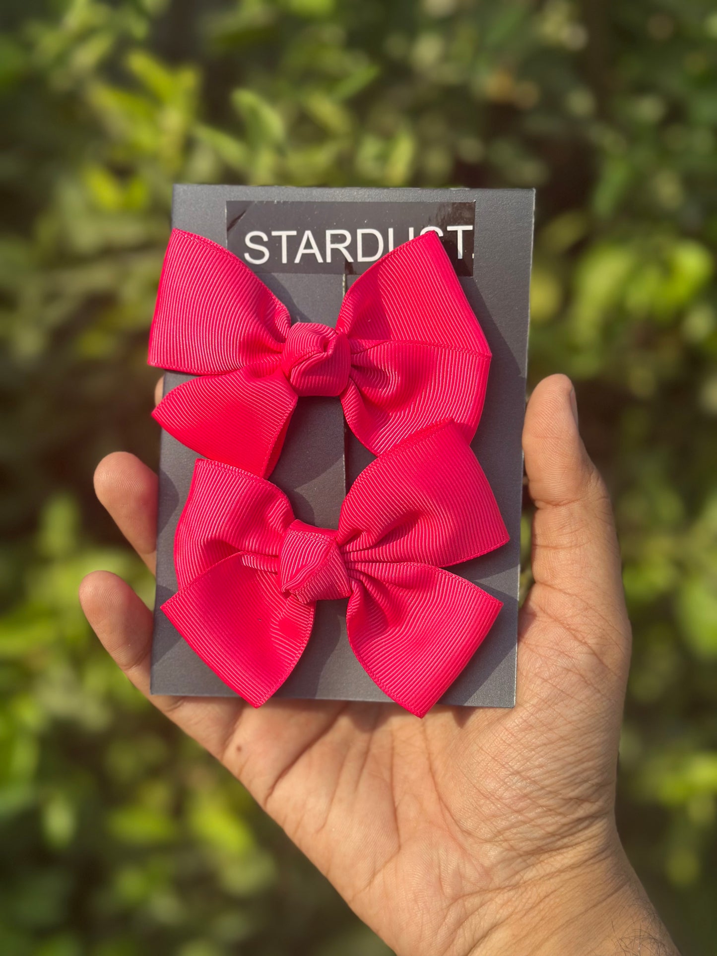 Solid Bow Pairs