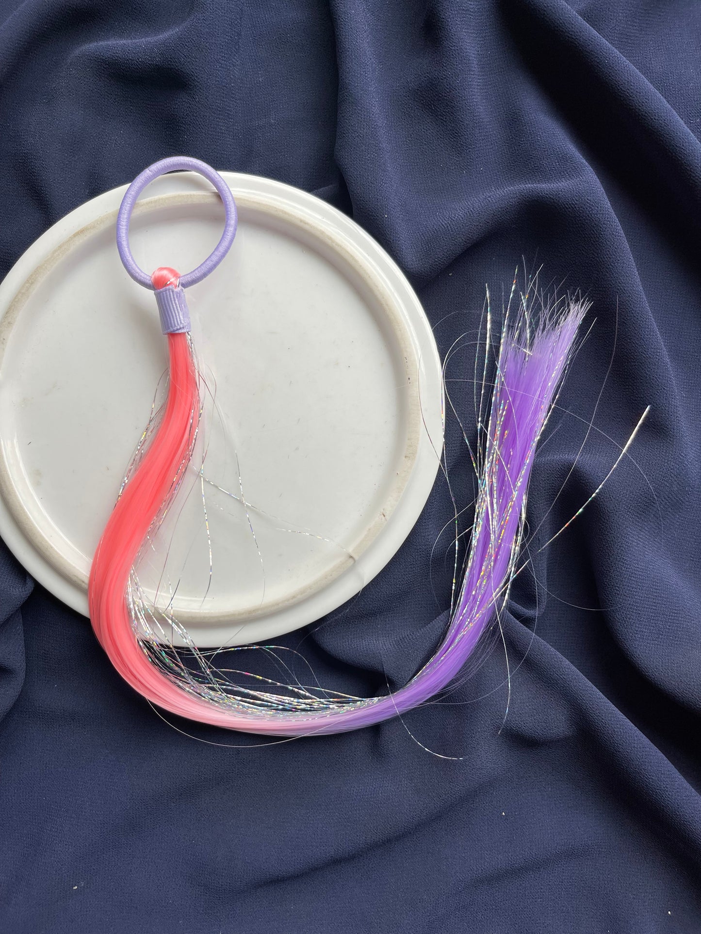 Tricolour hairtie extension