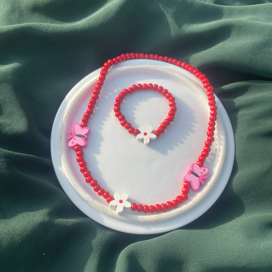 Wooden beaded flower necklace
