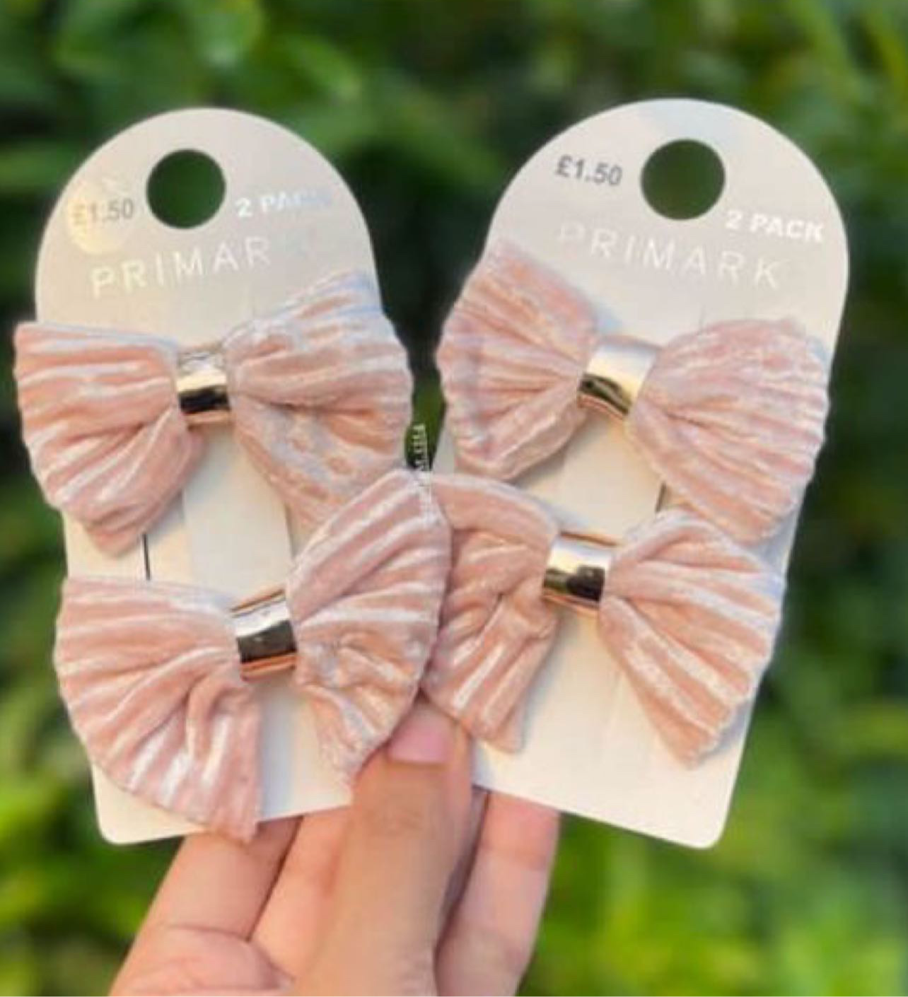 PRIMARK-Crinkle Velvet Bow Clipons Pair