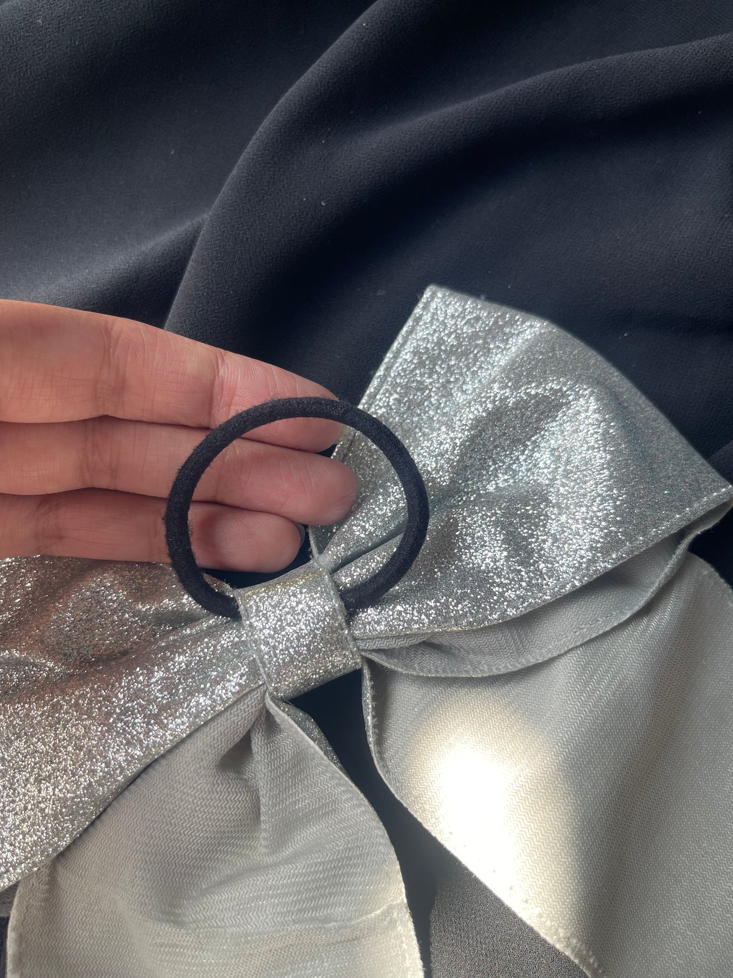 Silver Glittered Hanging Hairtie