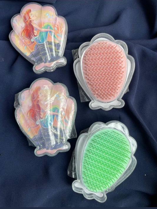 Little Mermaid Detangle Seashell Hairbrush